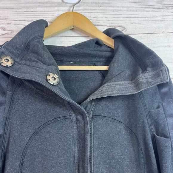 Lululemon Refresh Snap Up Grey Sweatshirt Jacket Size 8 Workout Yoga - Picture 7 of 12